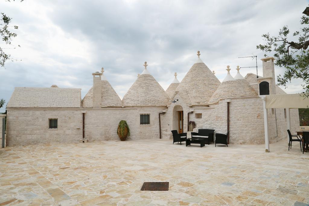 Trullo Montetrecarlini Villa Alberobello Room photo
