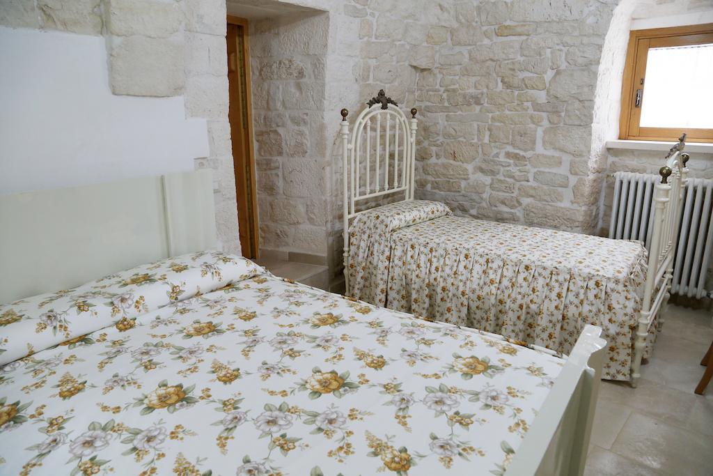 Trullo Montetrecarlini Villa Alberobello Room photo